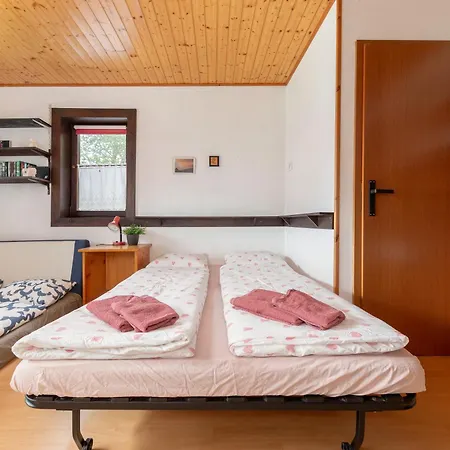 First House - Lovely Near Cerknica Tatil Evi