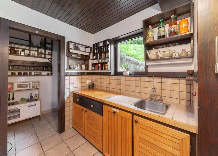 度假居 First House - Lovely Near Cerknica